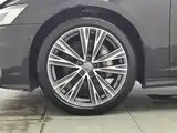 Фото 17 - Audi A6L