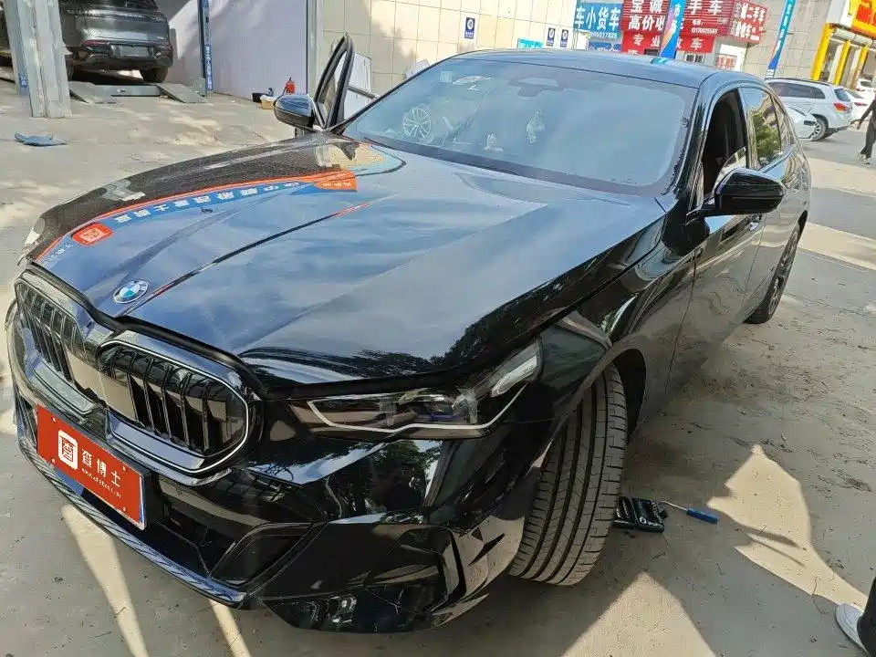 BMW 5 Series 2025 530Li Premium M Sport Package