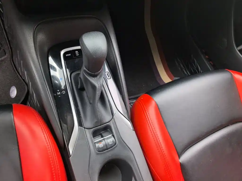 Toyota Levin 2019 185T CVT Luxury Edition China VI фото 14