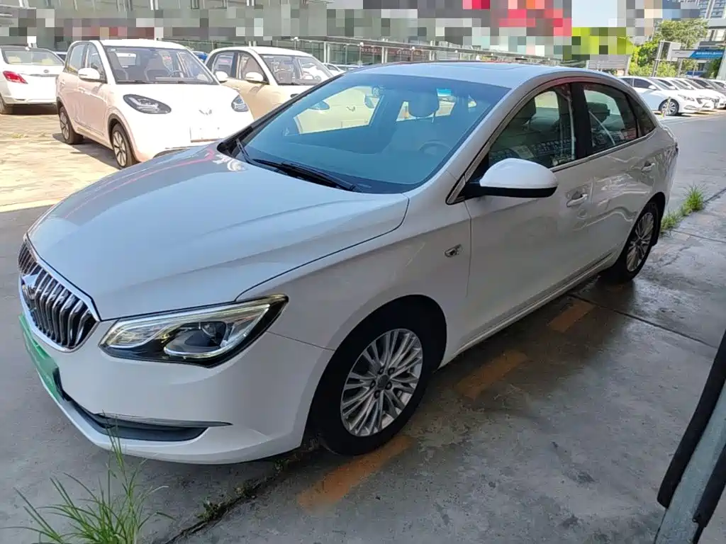 Фото 1 - Buick Excelle