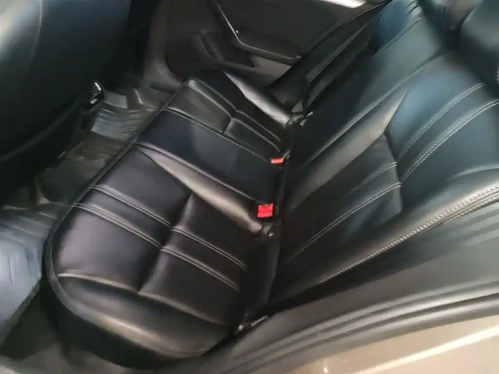Volkswagen Lamando 2017 230TSI DSG Trend Edition фото 17