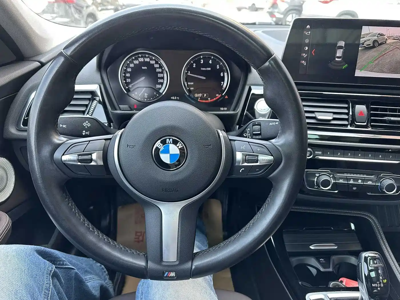 BMW 1 Series 2022 120i M Sport Shadow Edition фото 12