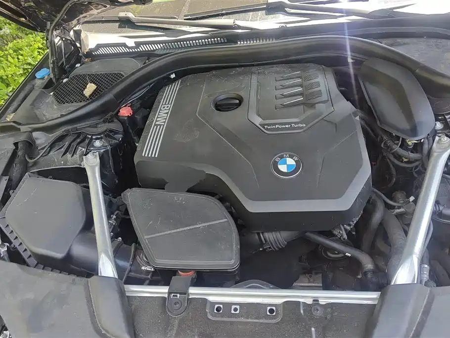 BMW 5 Series 2022 530Li Leading M Sport Package фото 10