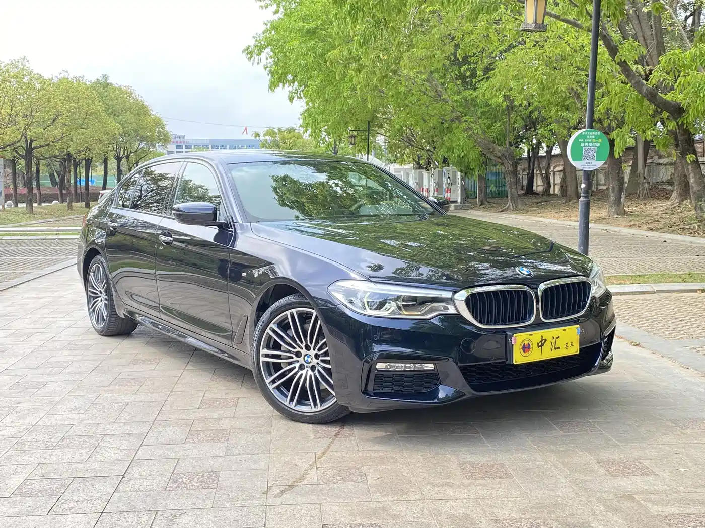 BMW 5 Series 2018 530Li Premium M Sport Package фото 3