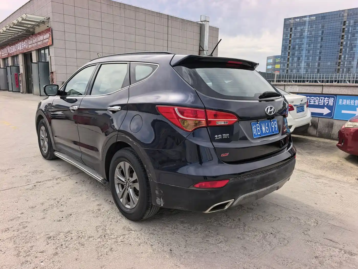 Hyundai Santa Fe 2013 Model 2.4L Automatic 2WD Smart фото 6