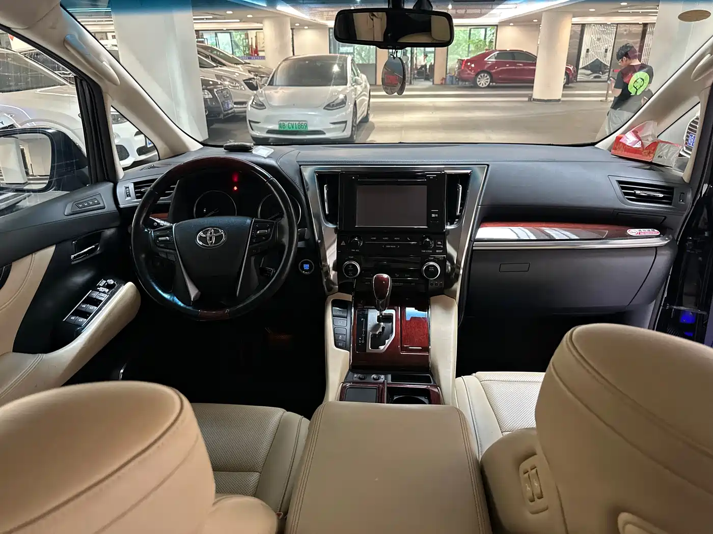 Toyota Alphard 2015 3.5L Luxury Edition фото 6
