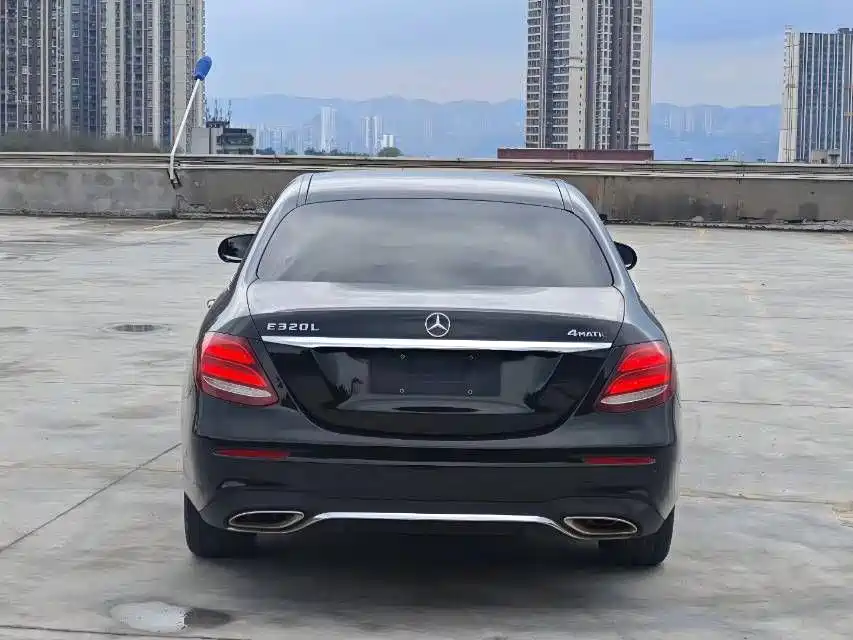 Mercedes-Benz E-Class 2017 E 200 Sport 4MATIC фото 8