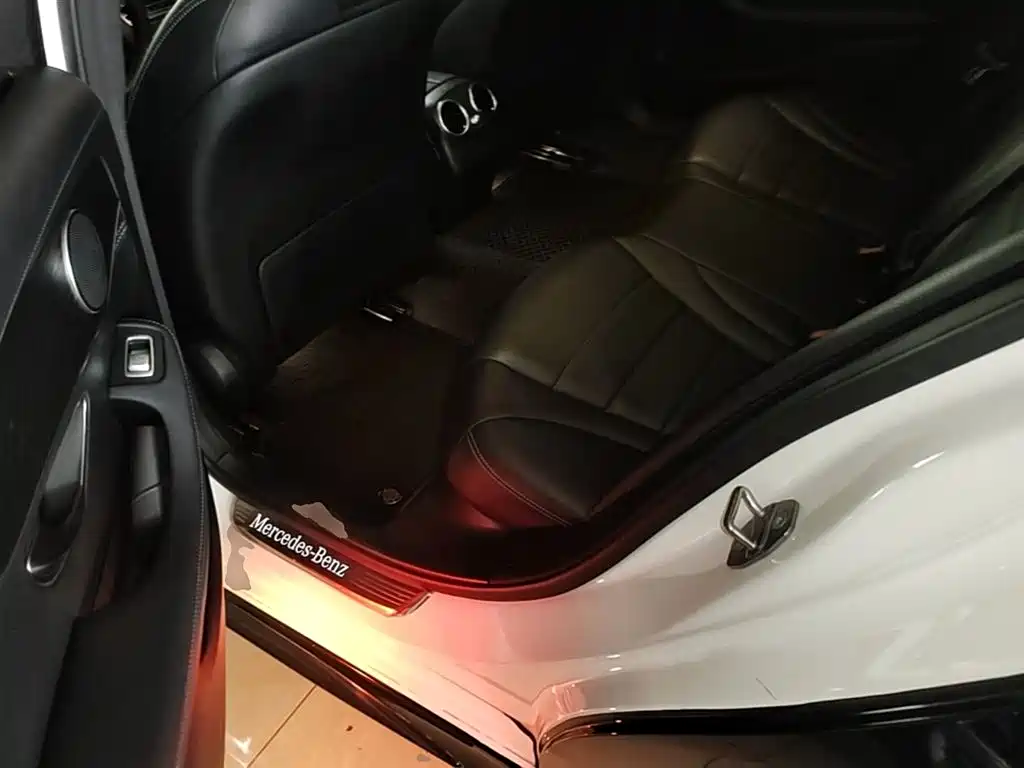 Mercedes-Benz C-Class 2016 C 200 L 4MATIC Sport фото 17