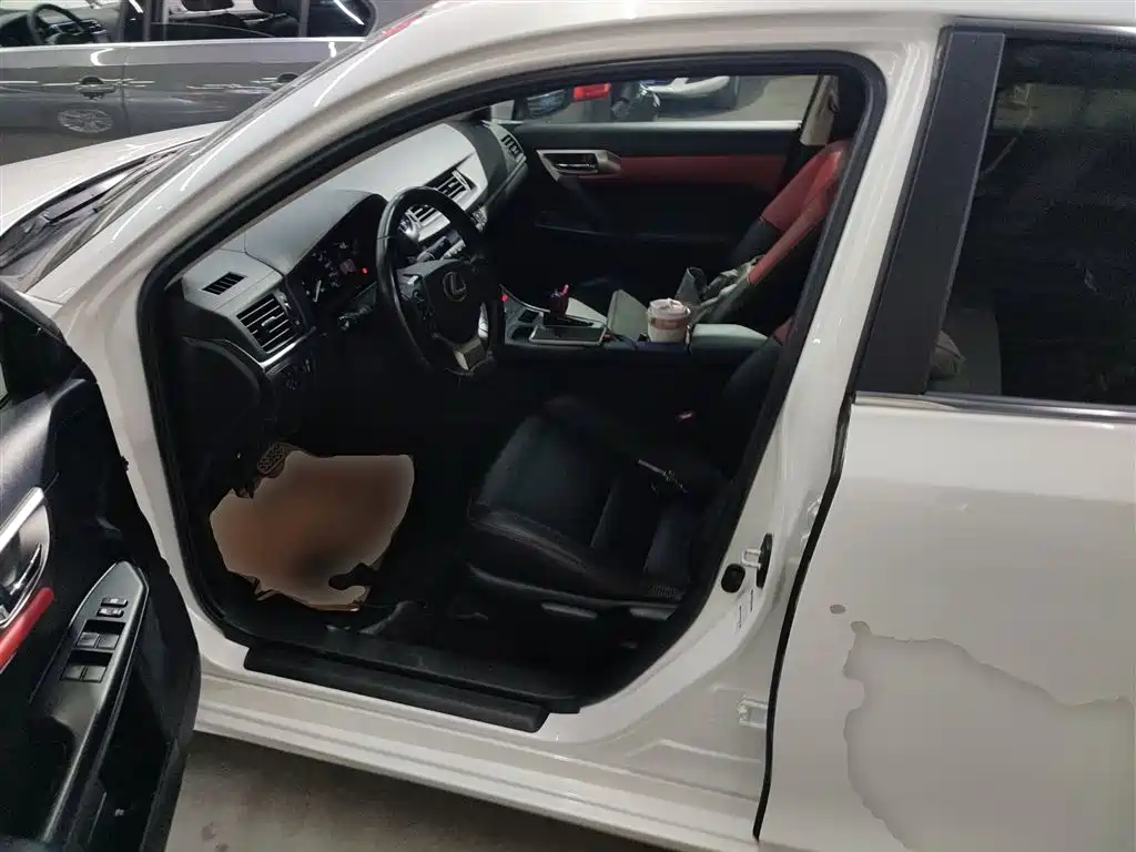 Lexus CT 2017 CT200h Elite Edition (Single Color) China VI фото 11