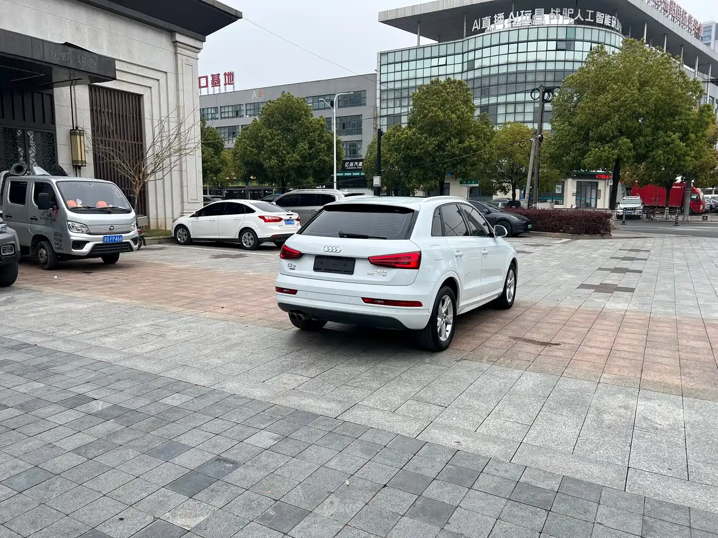 Audi Q3 2018 30th Anniversary Edition 35 TFSI Fashion фото 14