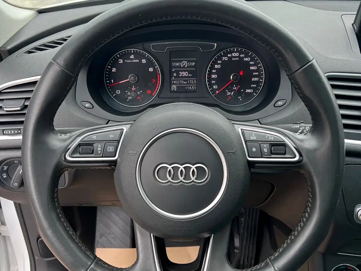 Audi Q3 2018 30th Anniversary Edition 35 TFSI Fashion фото 7
