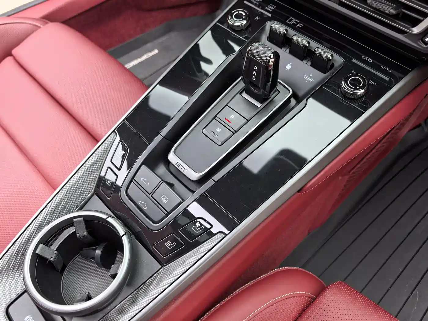 Porsche 911 2020 Carrera 3.0T фото 8