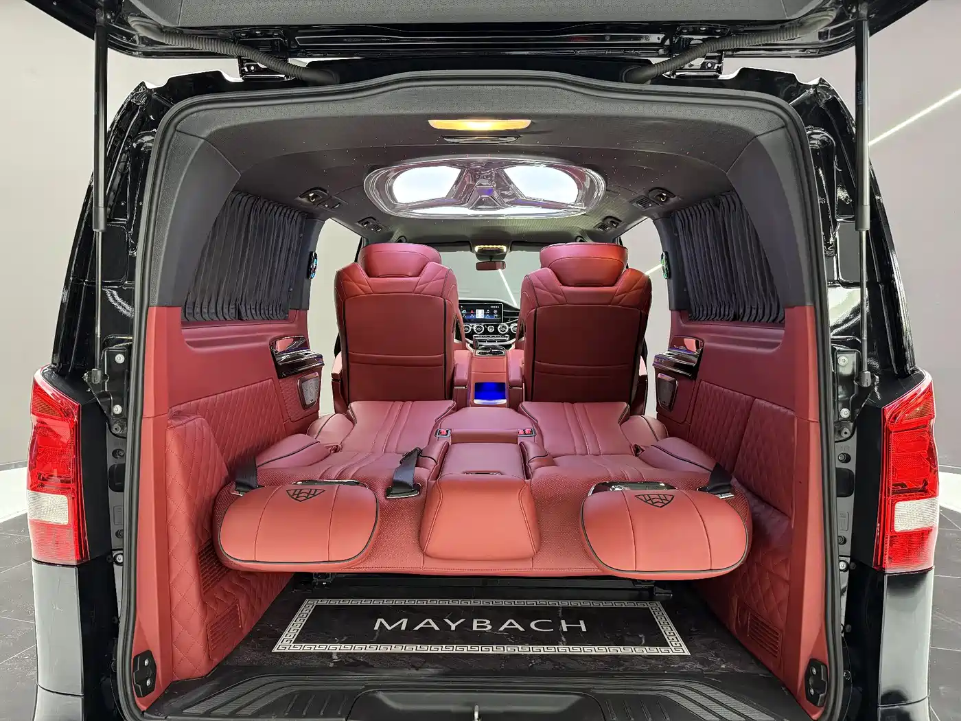 Mercedes-Benz Vito 2018 2.0T Business Edition China VI фото 11