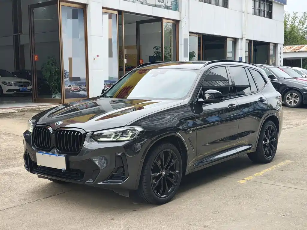 BMW X3 2022 xDrive30i Leading M Night Package