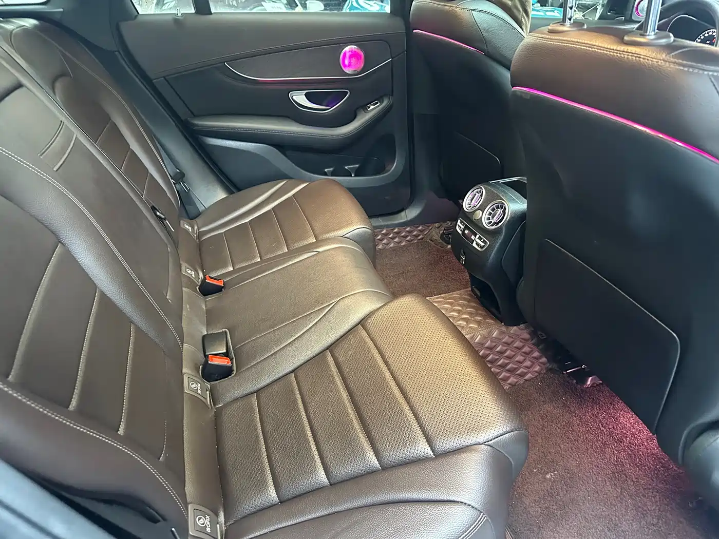Mercedes-Benz GLC 2022 Model GLC 260 L 4MATIC Luxury Edition фото 14