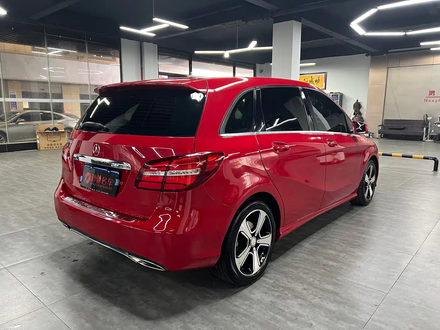 Mercedes-Benz B-Class 2016 B 200 Collector's Edition фото 10