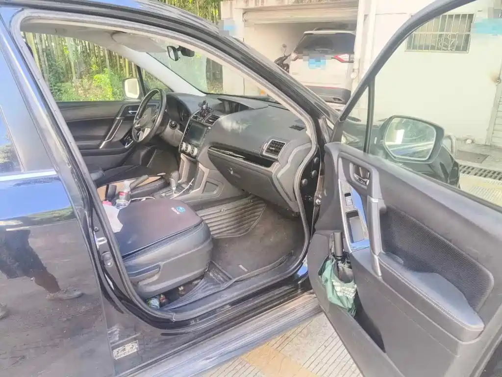 Фото 10 - Subaru Forester