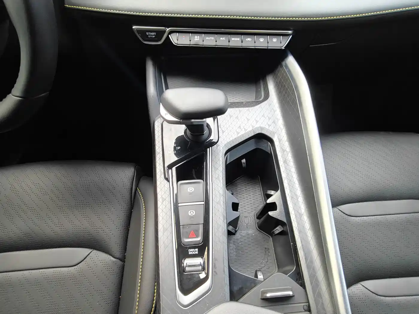 Geely Preface 2024 2023 1.5TD Kunlun Edition