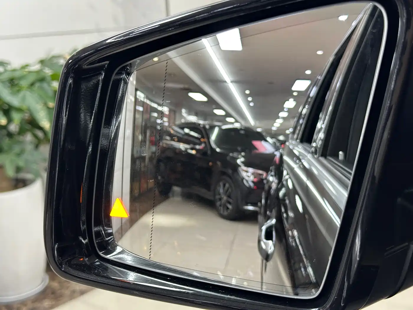 Mercedes-Benz GLS 2016 GLS 400 4MATIC Luxury фото 23
