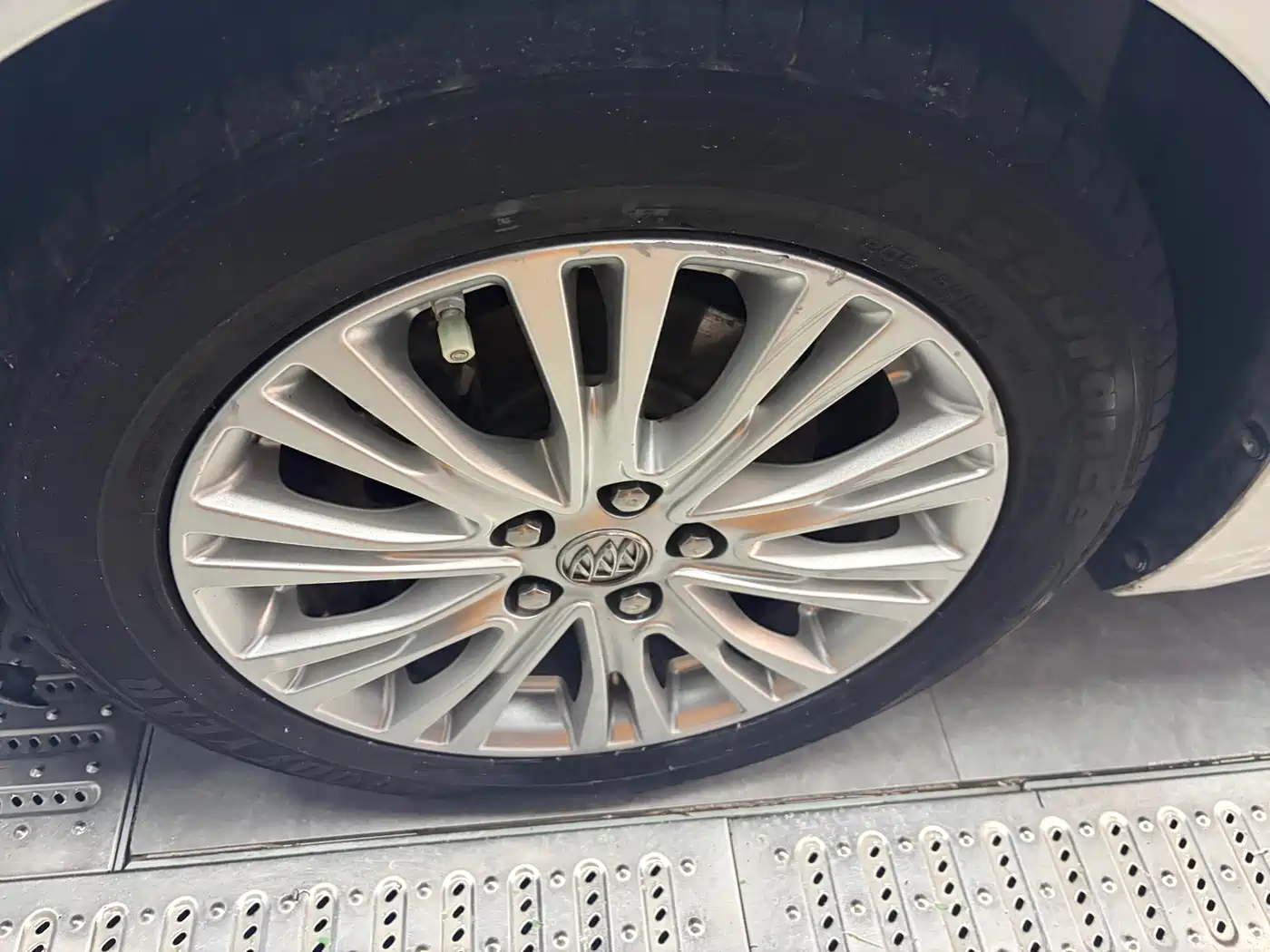 Buick Excelle 2015 15N Automatic Elite фото 5