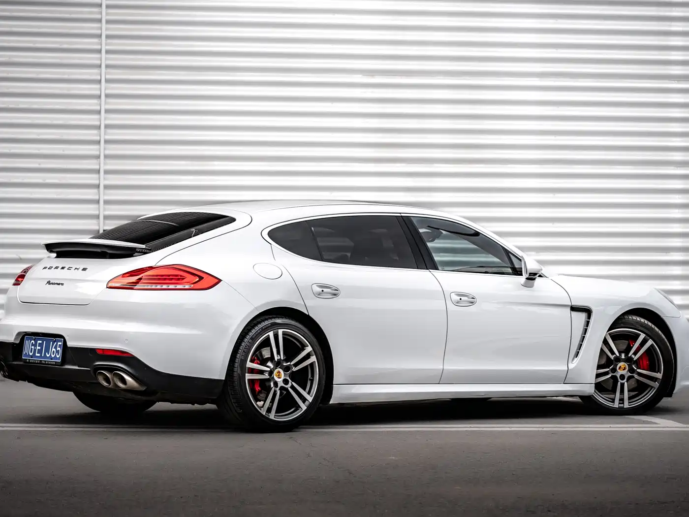 Porsche Panamera 2014 Panamera 4 Executive 3.0T фото 5
