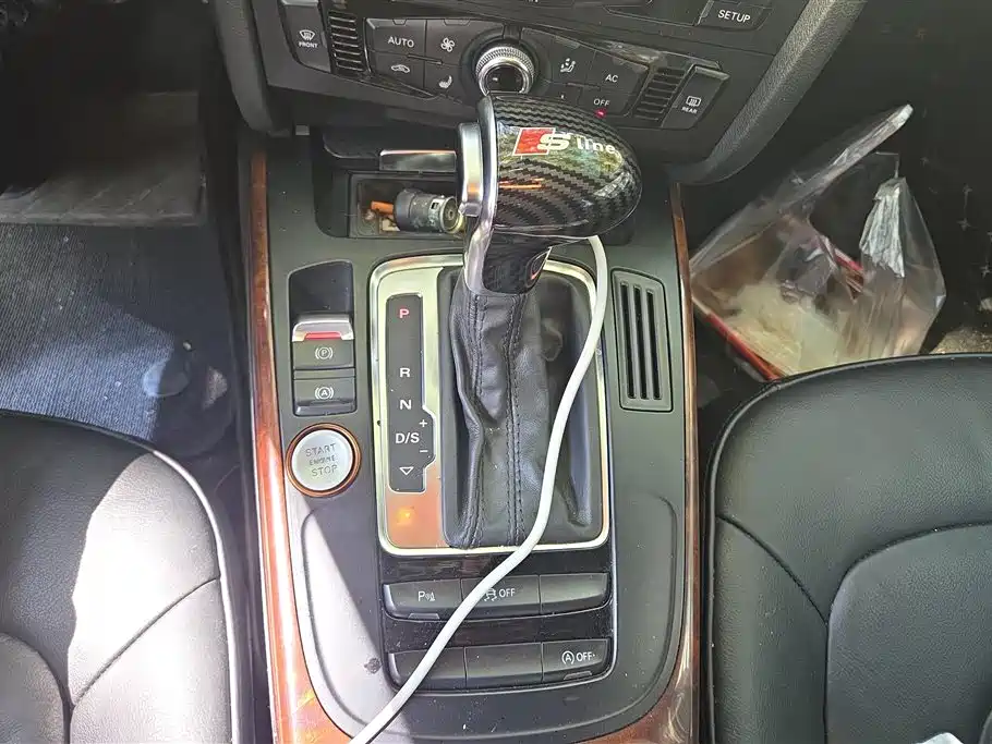 Audi A4L 2013 35 TFSI Automatic Comfort фото 16