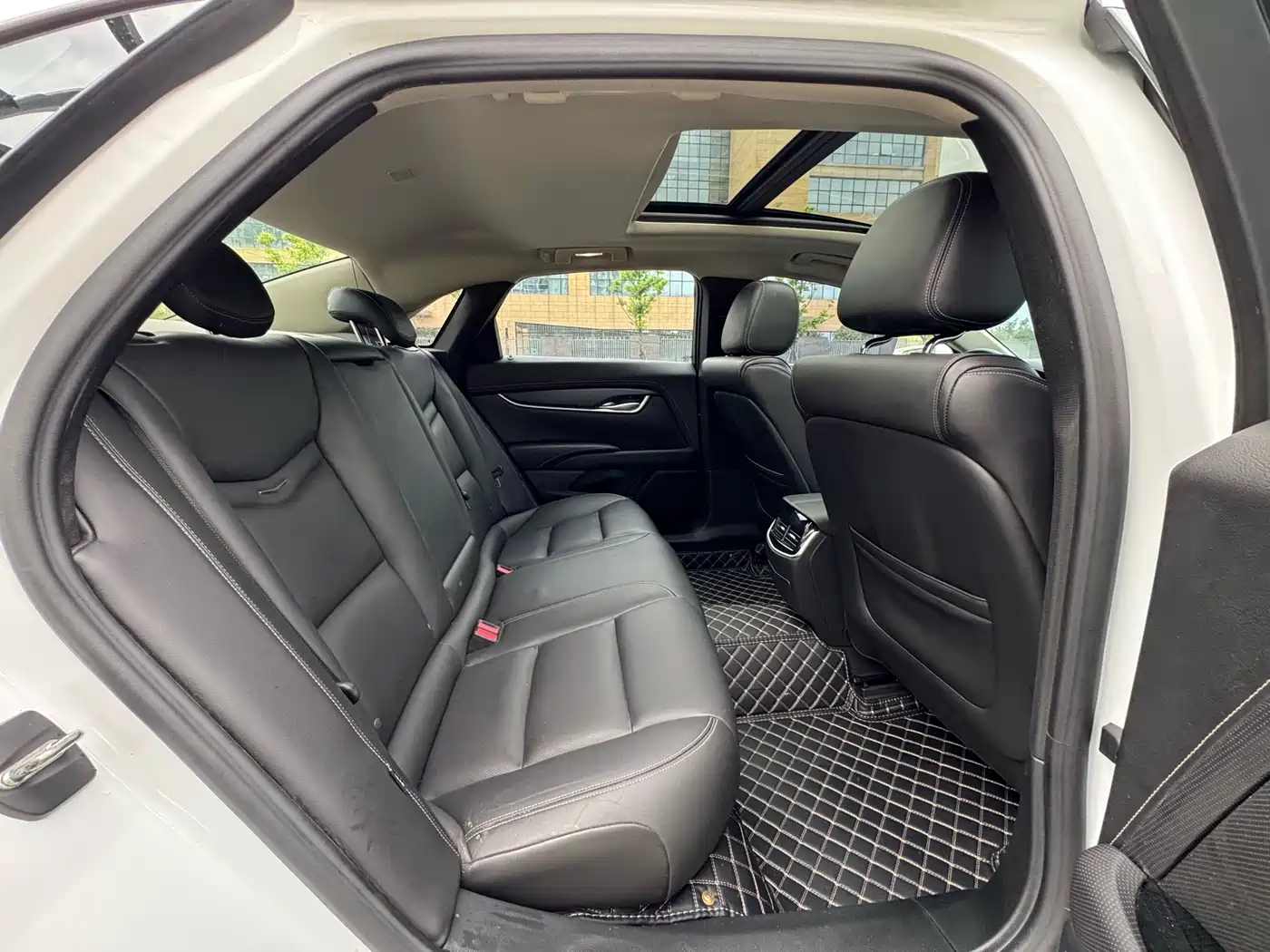Cadillac XTS 2018 28T Elite фото 11