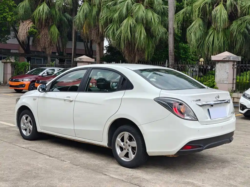 GAC Trumpchi Trumpchi GA3 2015 2013 1.6L Auto Elite ESP Edition