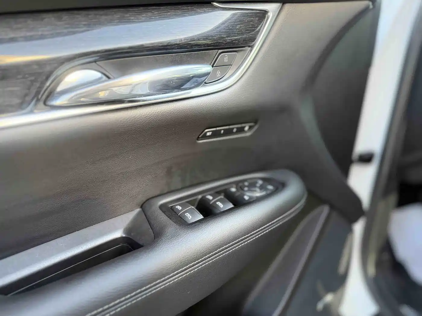 CADILLAC XT5
