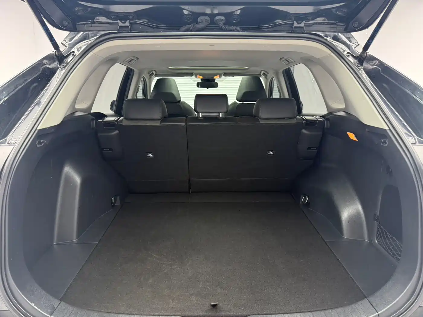 Toyota RAV4 Rongfang 2022 2.0L CVT 4WD Trend Plus Edition фото 8