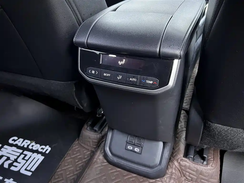Toyota Crown Kluger 2024 2023 2.5L HEV AWD Elite Edition