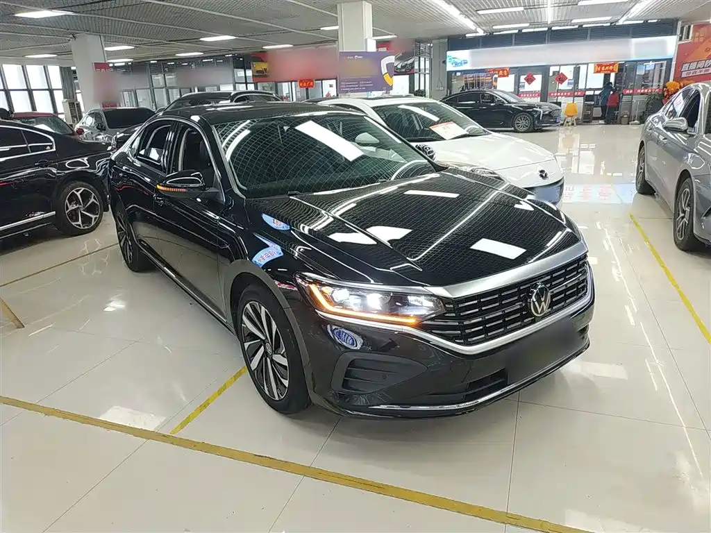 Volkswagen Passat 2024 380TSI Dragon Soaring Edition фото 22
