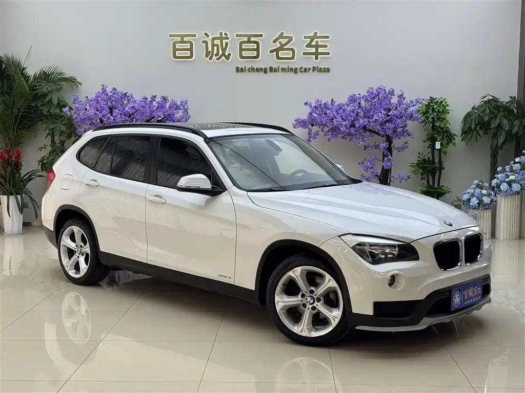 BMW X1 2015 Model sDrive18i Fashion Advanced Edition фото 4