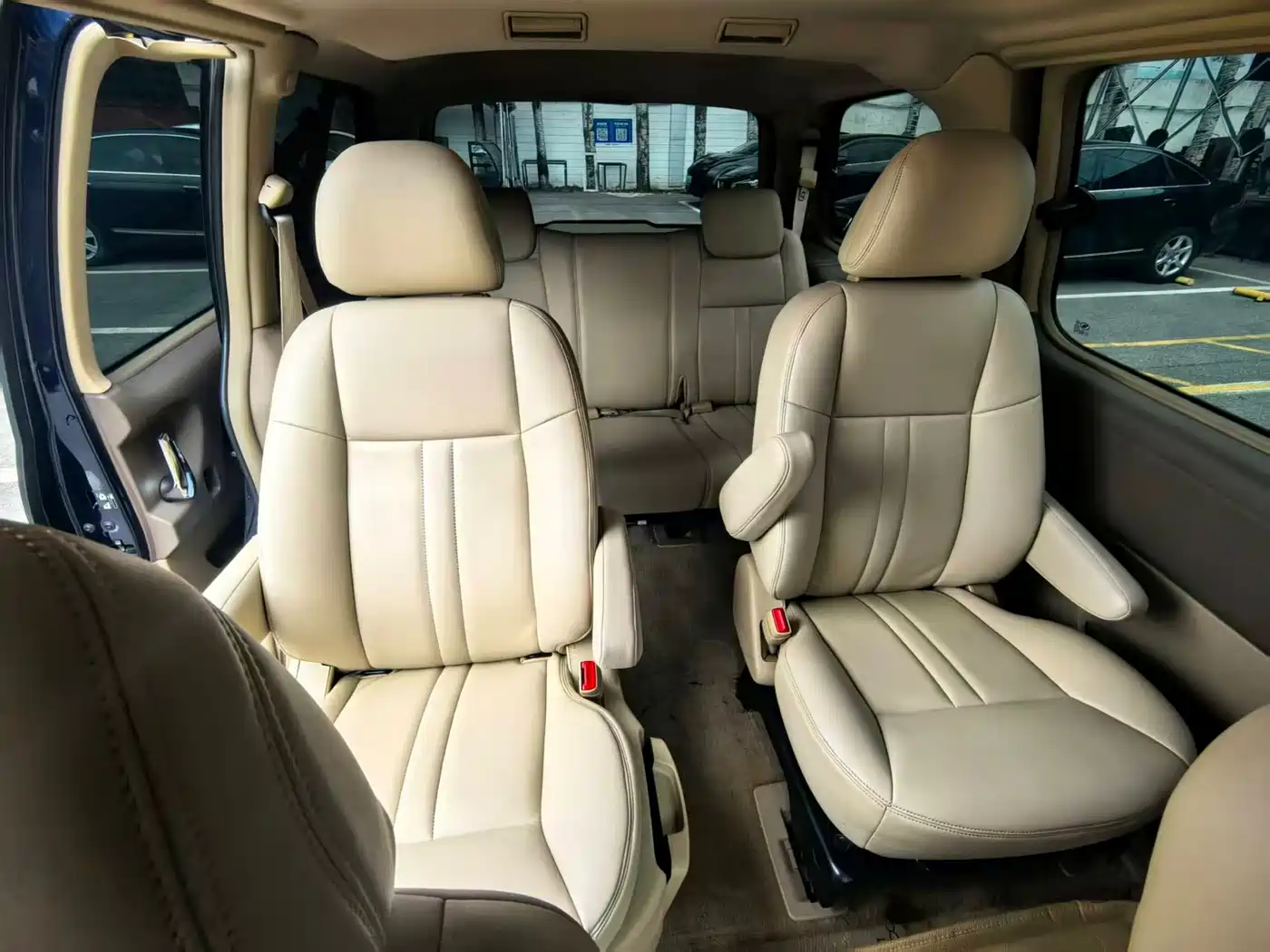 Buick GL8 2011 2.4L CT Comfort Edition фото 14