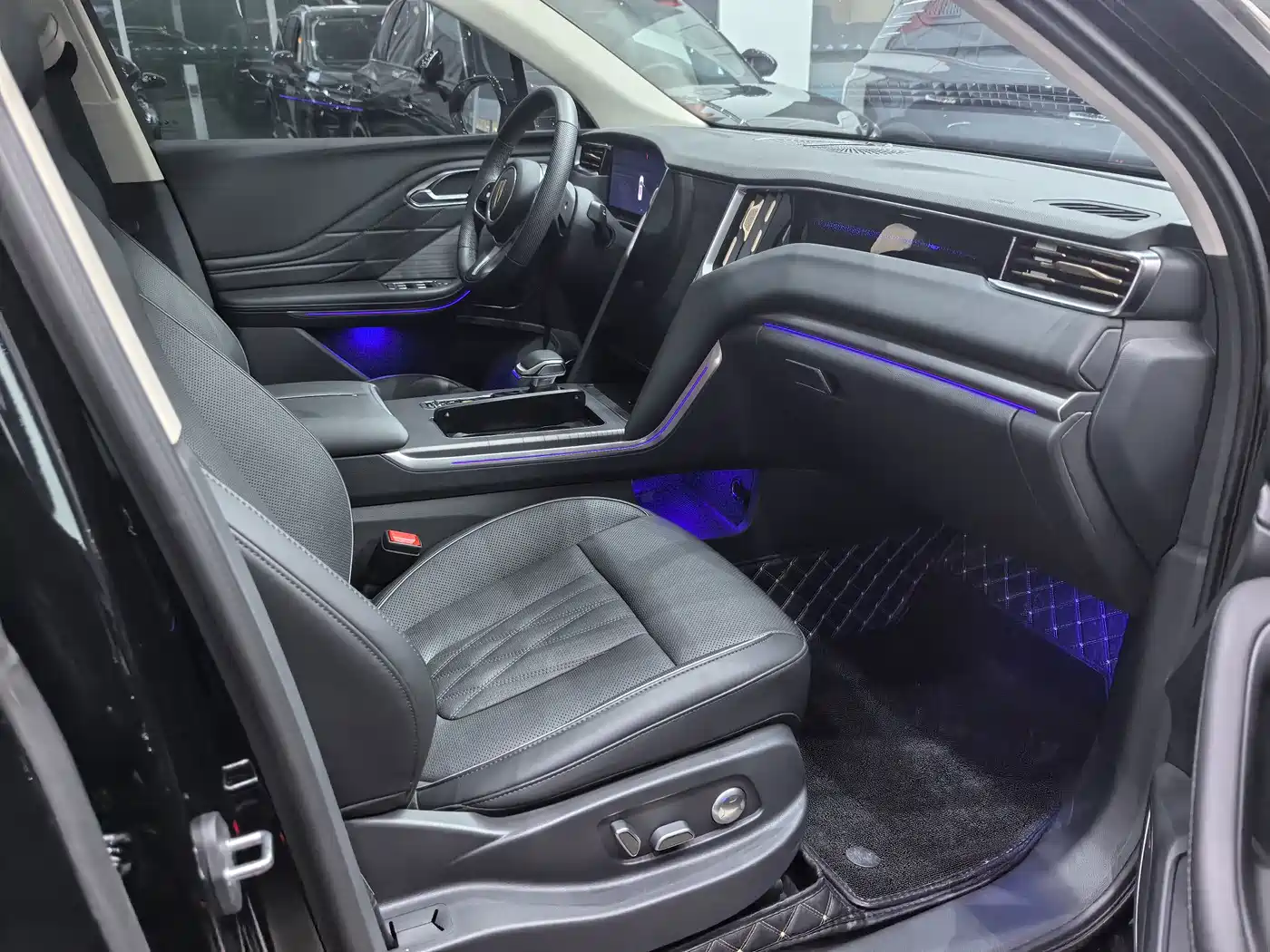 Hongqi HS7 PHEV 2024 2024 2.0T PHEV 4WD Flagship Edition 6-seater
