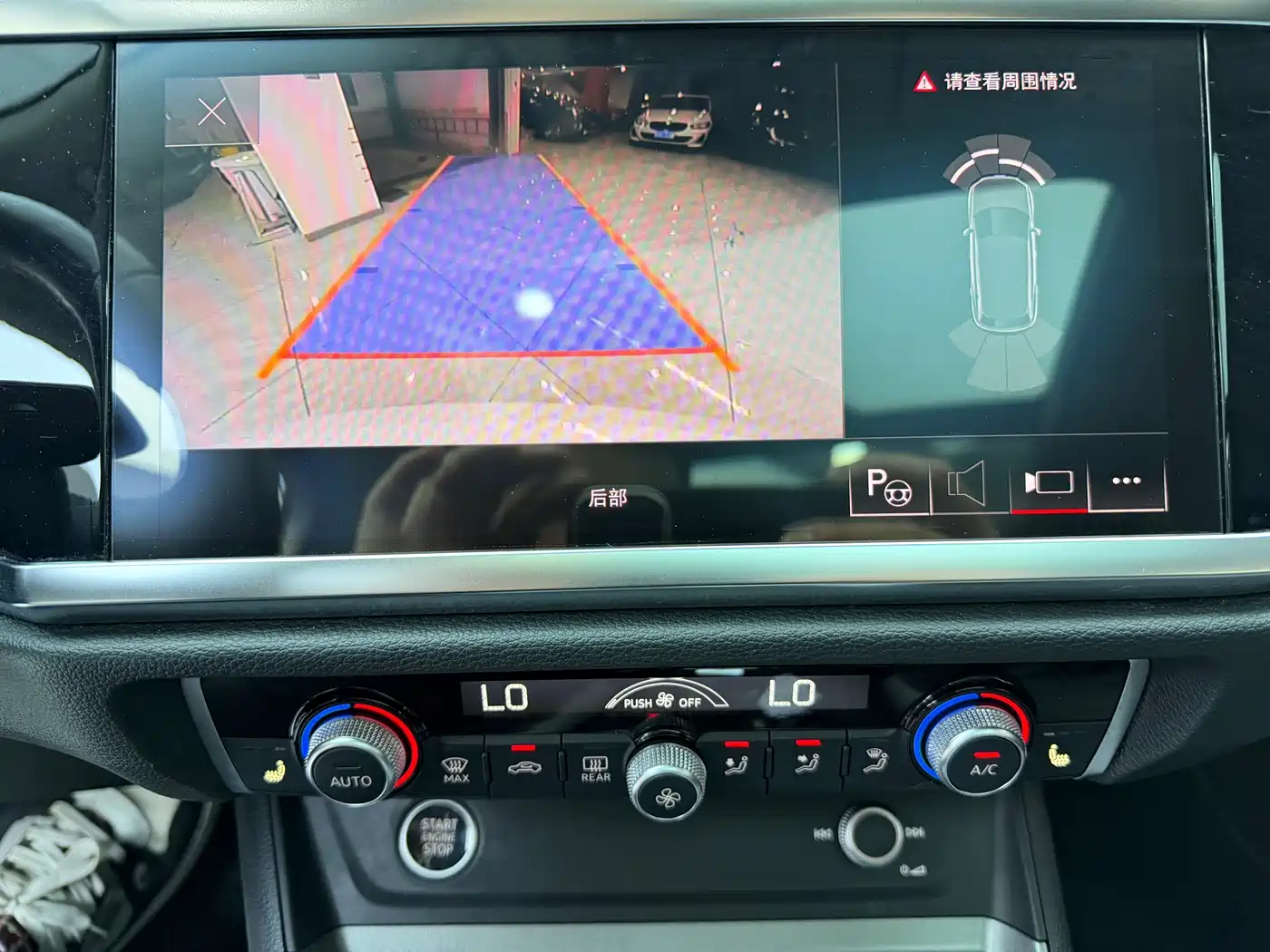 Audi Q3 2022 35 TFSI Fashion Dynamic фото 12