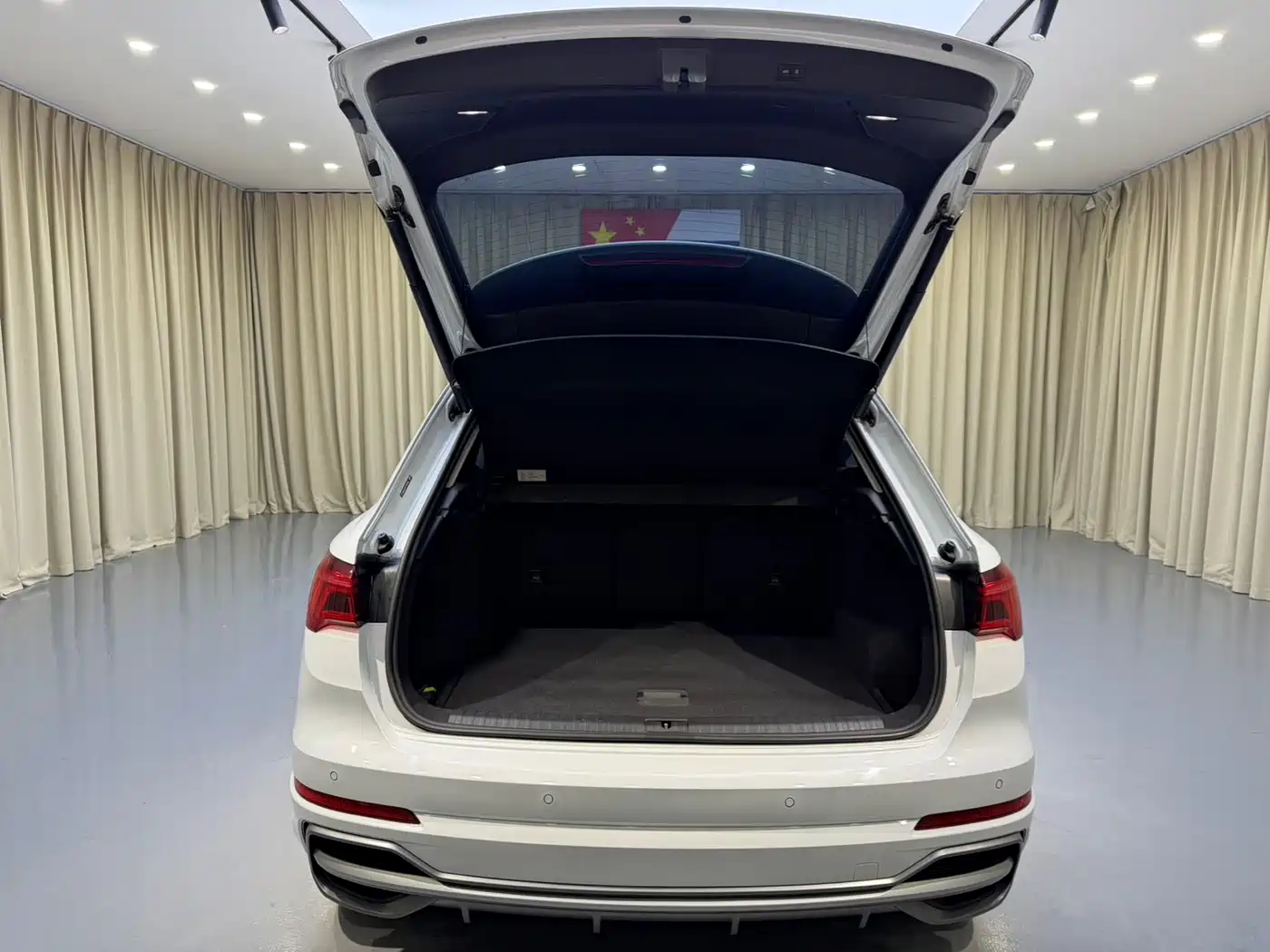 Audi Q3 2023 35 TFSI Fashion Dynamic (1.4T) фото 17