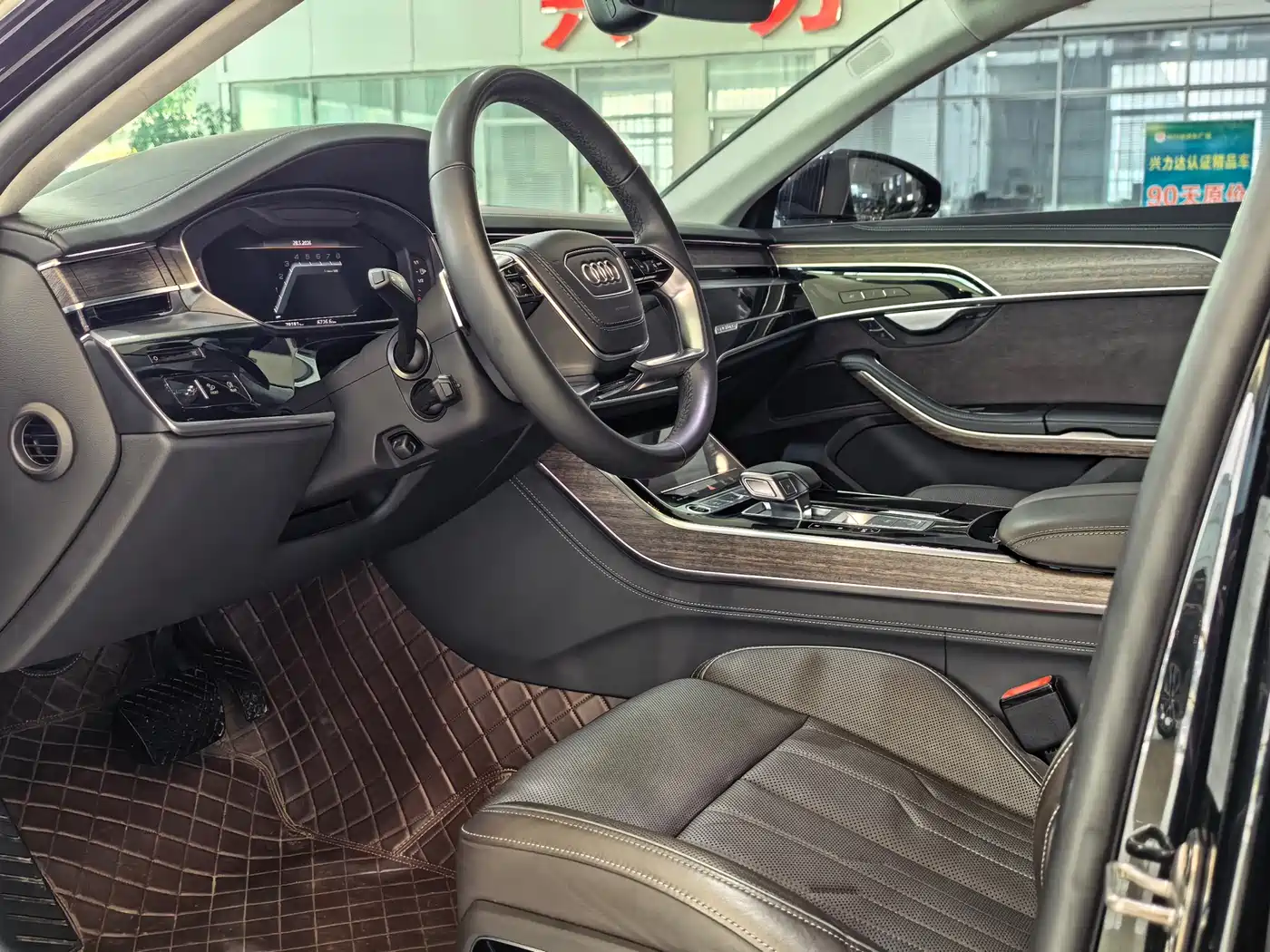 Audi A8 2023 A8L 55 TFSI quattro Flagship фото 5