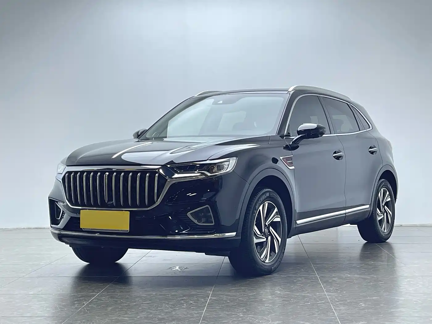 Hongqi HS5 2022 2.0T Smart Connect Premium Edition
