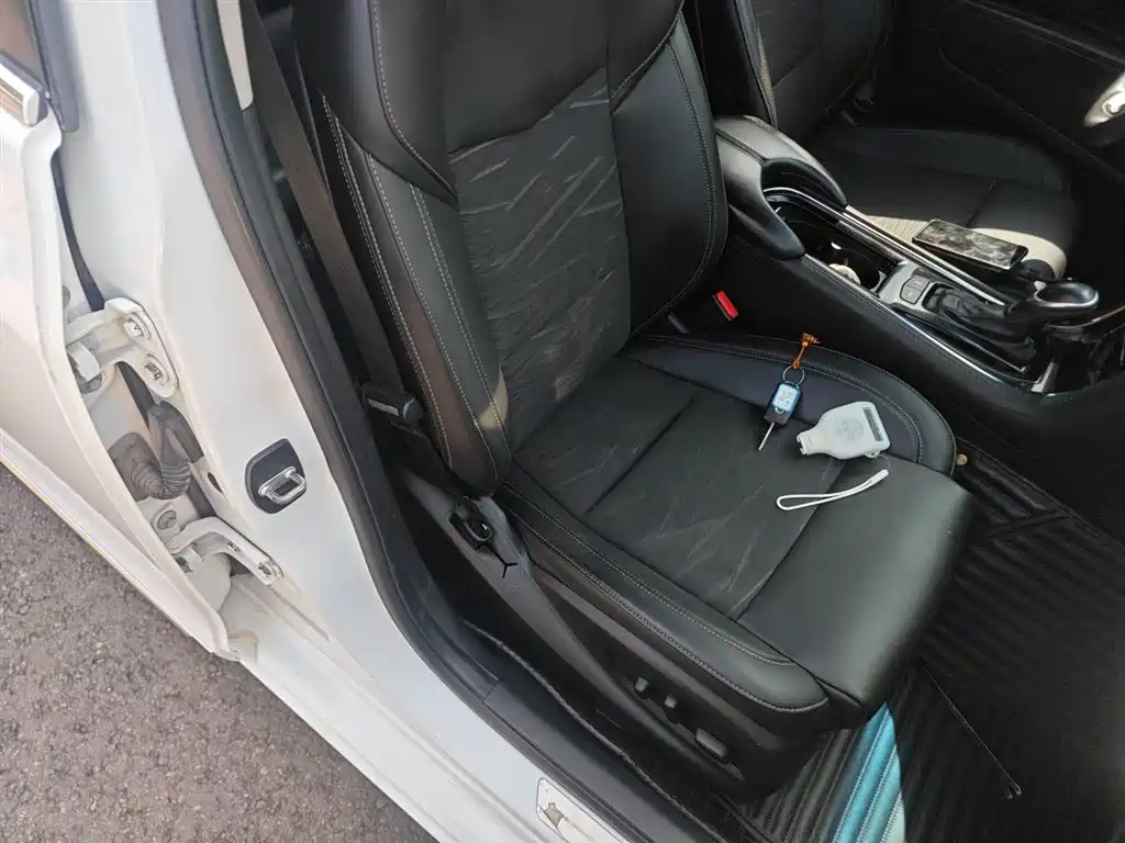 Cadillac ATS-L 2014 25T Comfort фото 25