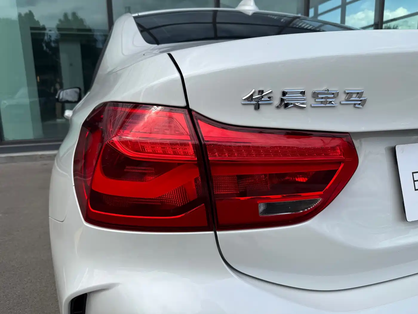 BMW 1 Series 2020 Model 120i M Sport Package фото 7