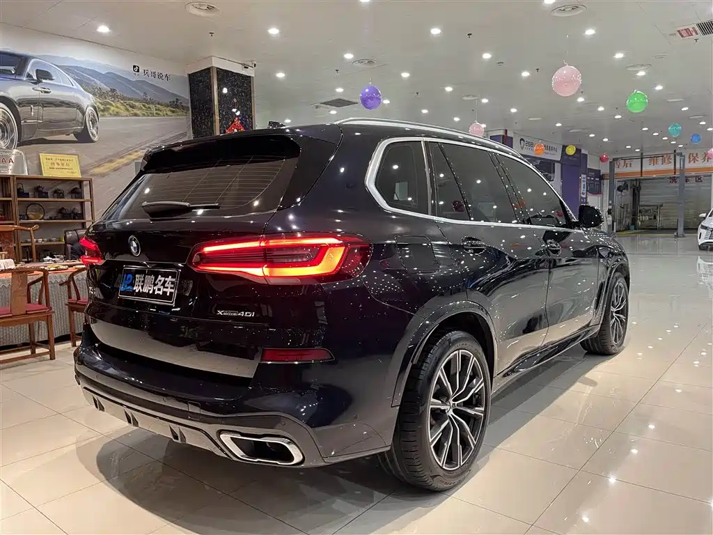 BMW X5 (Import) 2020 xDrive40i M Sport Package фото 13