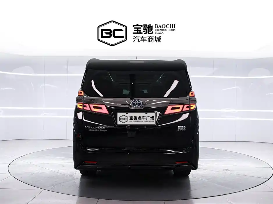 Toyota Vellfire 2020 Twin Engine 2.5L HV Premium Edition фото 4