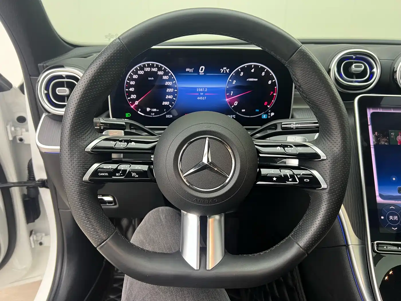 Mercedes-Benz C-Class 2023 C 260 L Sport фото 13