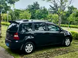 صورة 24 - Nissan Livina
