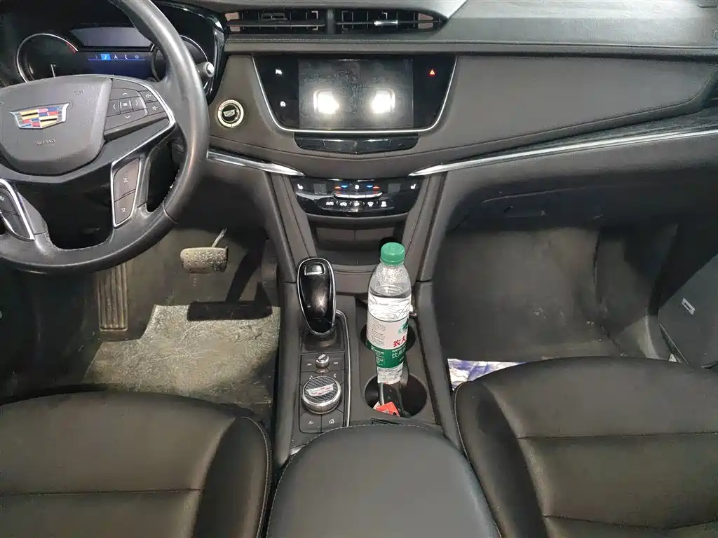 Cadillac XT5 2021 28T Luxury фото 9