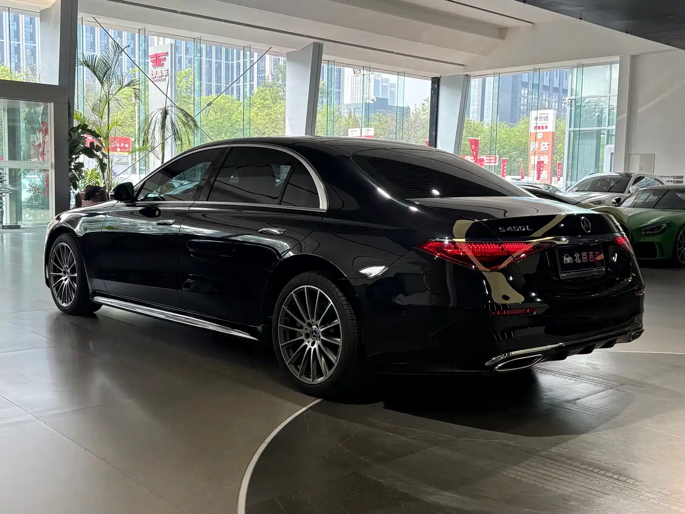 Mercedes-Benz S-Class 2024 Facelift S 450 L 4MATIC фото 26