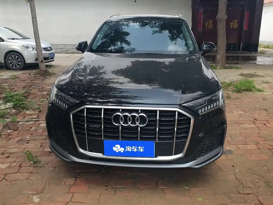Audi Q7 2023 55 TFSI quattro S line Sport фото 2