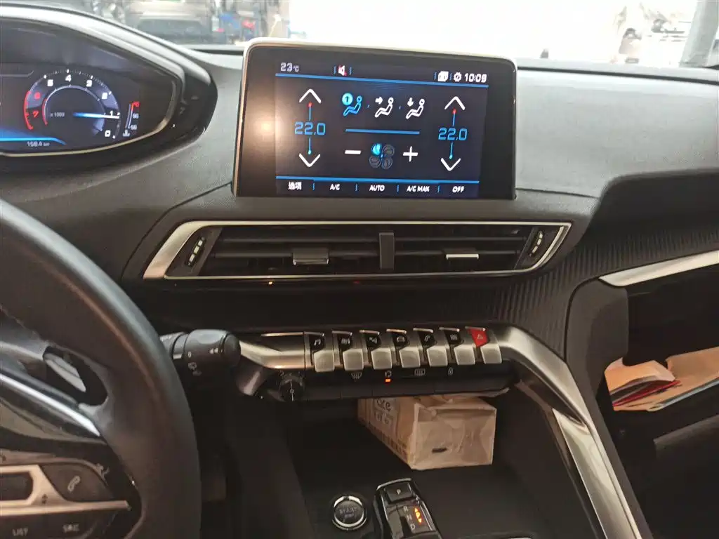Peugeot 5008 2017 350THP 5-Seat Elite Edition фото 5