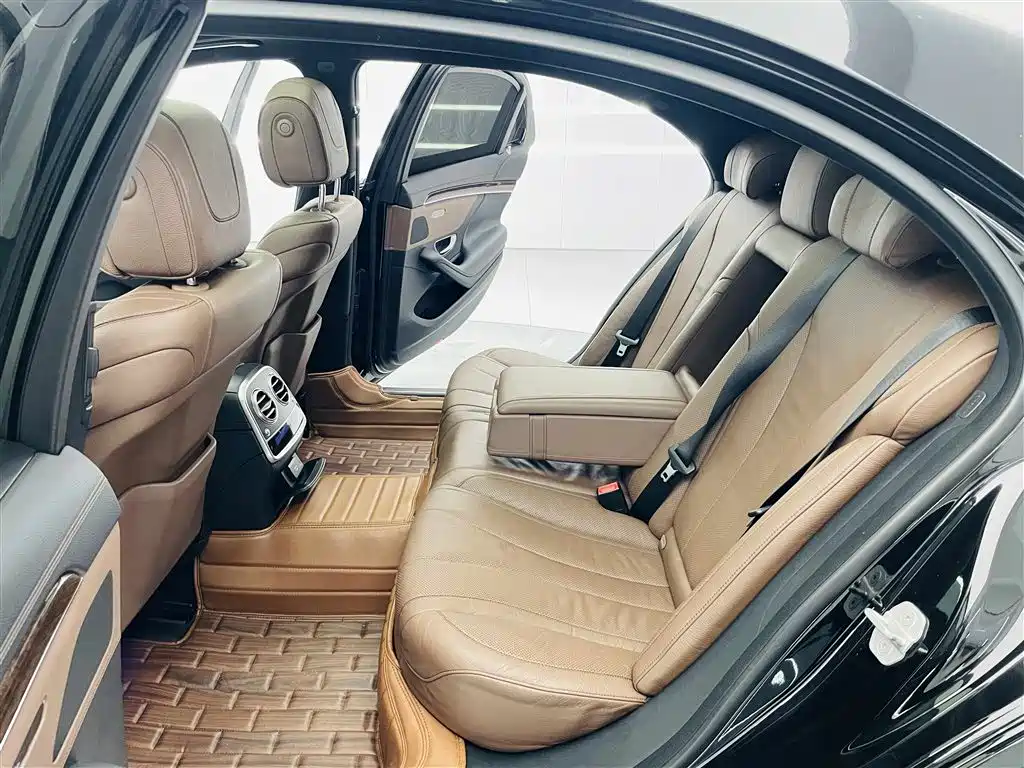 Mercedes-Benz S-Class 2016 S 320 L Business Edition фото 29